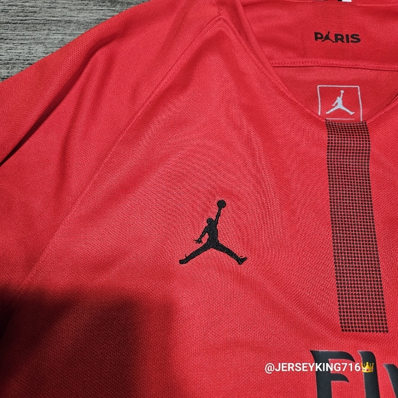 Jordan PSG Gigi Buffon #1 2018/2019 long sleeve goalkeeper jersey UCL Size L - Picture 10 of 16